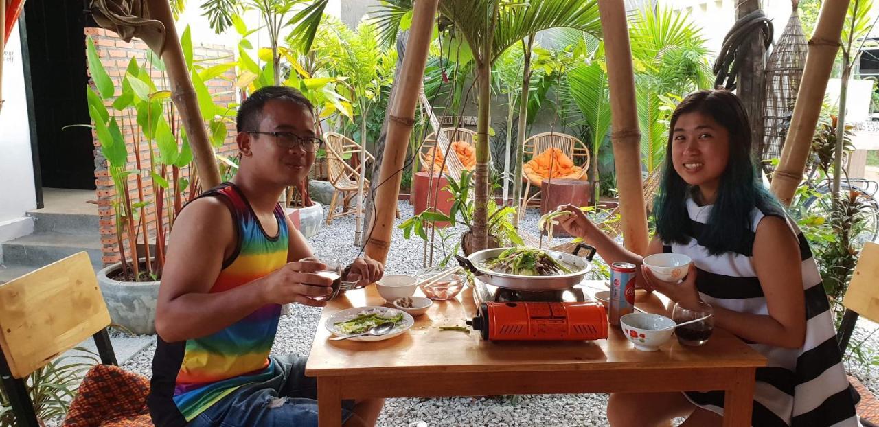 Happy Hippies Hostel Siem Reap Ngoại thất bức ảnh